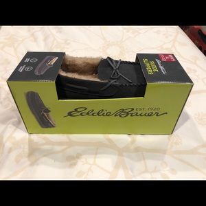 Eddie Bauer Suede Slipper